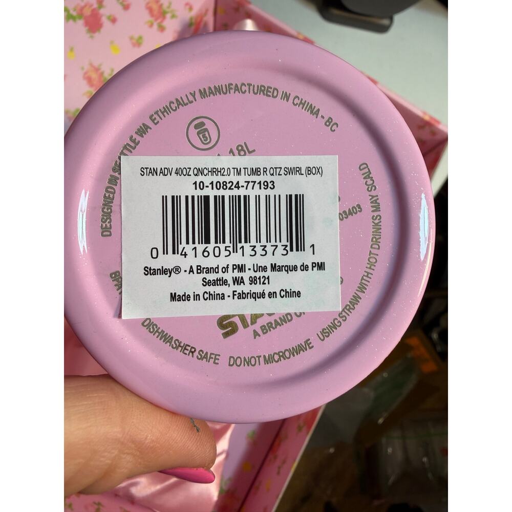 Stanley 1913 x LoveShackFancy 40oz H2.0 FlowState Quencher Ribbon Rosa NIB - Picture 7 of 12